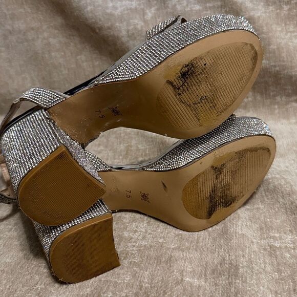 BCBGeneration Shimmering Silver Block Heels - Picture 8 of 13